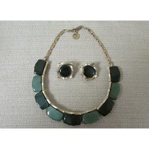 Vtg Lisner  Bamboo Dark Green Necklace set